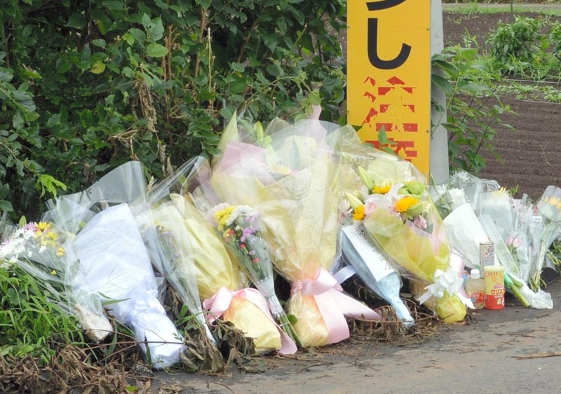 飲酒運転の大型トラックにはねられ児童5人が死傷した事故現場=2021年6月