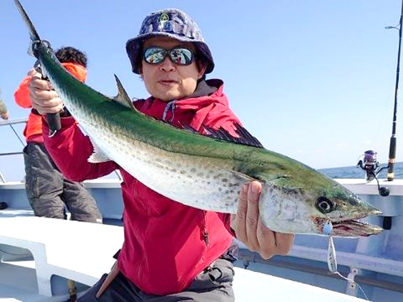 飯岡沖でゲットしたサワラ(写真は「幸丸」提供)