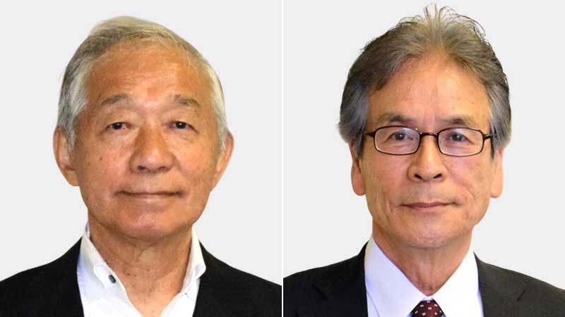 （左から届け出順）小高陽一氏、横坂健治氏
