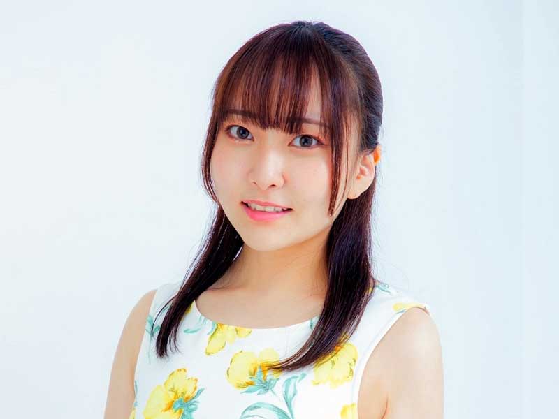 西白井駅の構内放送と車内放送を担当する声優の真野美月さん(c)尾木プロTHENEXT