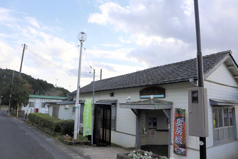 現在のJR久留里線の終点である上総亀山駅=5日、君津市