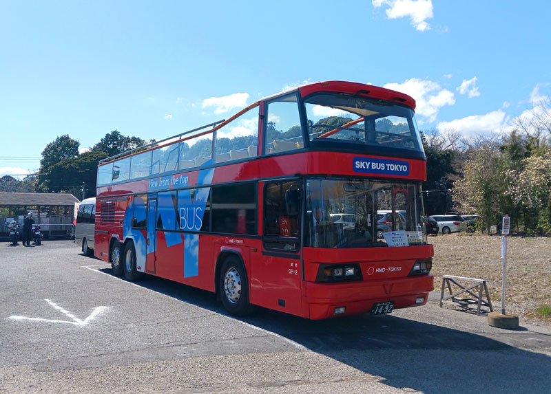 養老渓谷-大多喜の2駅間で運行されるスカイバス=市原市朝生原