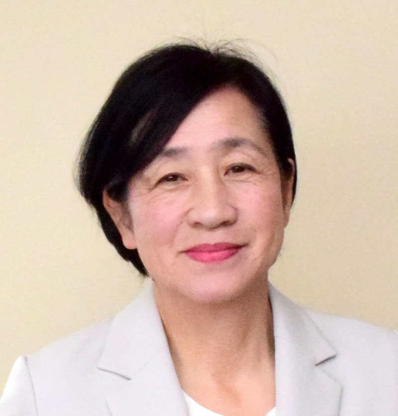 細谷菜穂子氏