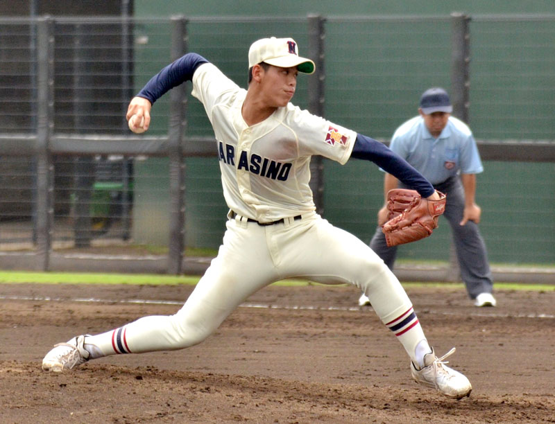 １２６球を投げ２失点完投した習志野・向井＝ひたちなか市民